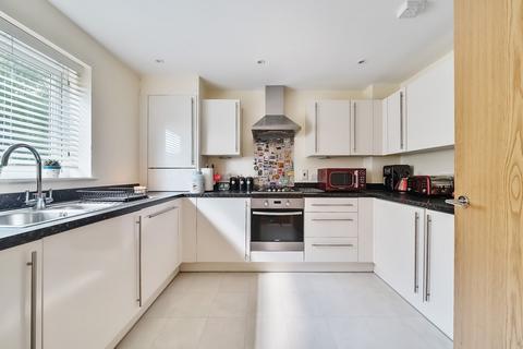 15 Cuckmere Way, Orpington, BR5 4FH