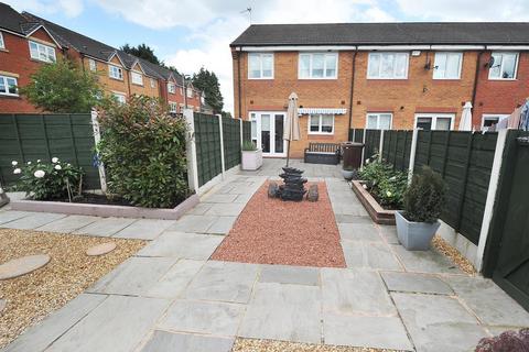 17 Mariners Way, Irlam, Manchester, M44 6GN