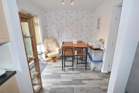 17 Mariners Way, Irlam, Manchester, M44 6GN
