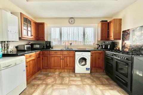 1 Barton Drive, Paignton, TQ3 3SH