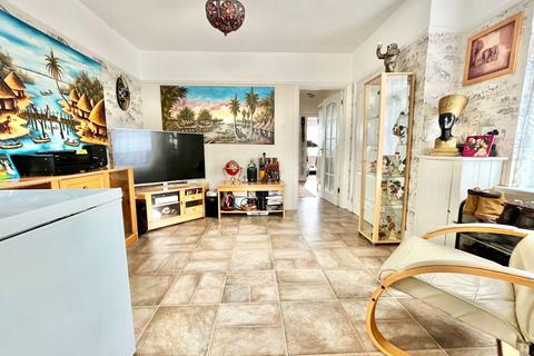 1 Barton Drive, Paignton, TQ3 3SH