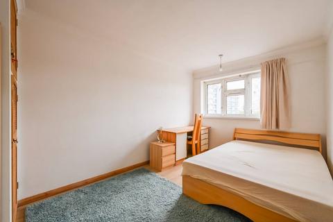 3 bedroom flat for sale, Beaconsfield Road, West Ham, London, E16