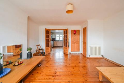 33 Beaconsfield Road, London, E16 4HS