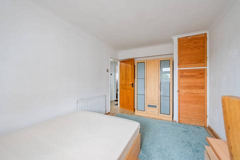 33 Beaconsfield Road, London, E16 4HS