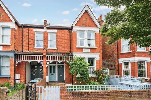 3 Victoria Road, Wood Green, London, N22 7XA