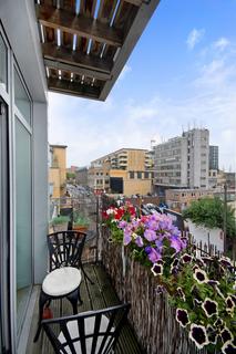 2 bedroom flat for sale, Townmead Road, Sands End, London, SW6