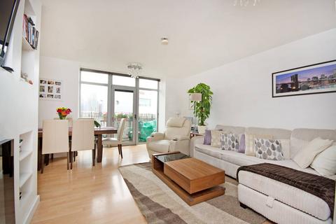 2 bedroom flat for sale, Townmead Road, Sands End, London, SW6