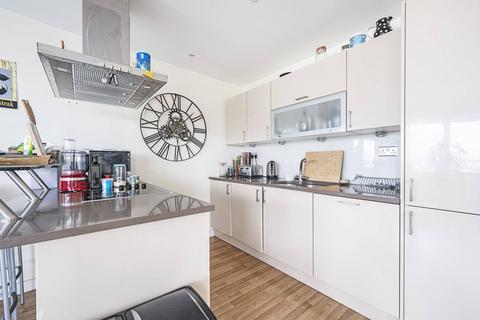 2 bedroom flat to rent, Kinetica Building, Dalston, London, E8