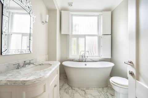 undefined, Porchester Square, Bayswater, London, W2