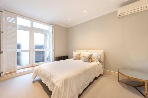 undefined, Porchester Square, Bayswater, London, W2