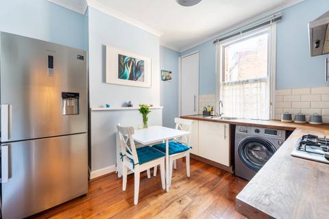 2 bedroom flat for sale, Chapter Road, NW2, Willesden Green, London, NW2