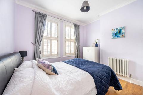 2 bedroom flat for sale, Chapter Road, NW2, Willesden Green, London, NW2