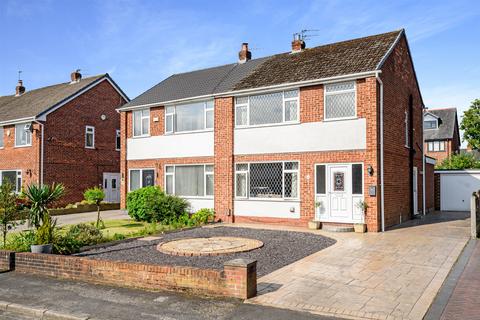 3 bedroom semi-detached house for sale, Rands Clough Drive, Boothstown, Manchester, M28