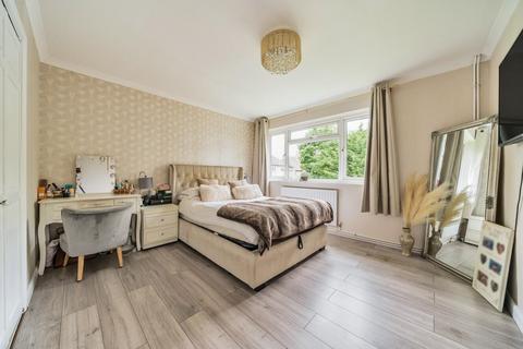 2 bedroom maisonette for sale, Martins Close, West Wickham