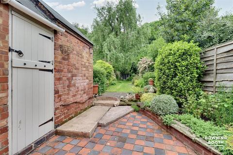 2 bedroom semi-detached house for sale, Walsall Road, Lichfield WS13