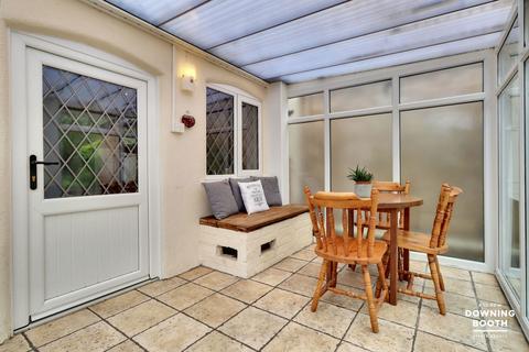 182 Walsall Road, Lichfield, WS13 8AH