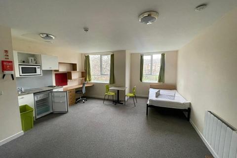 1 bedroom apartment to rent, Bridge Road, Alum Rock B8