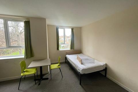 1 bedroom apartment to rent, College House, Alum Rock B8
