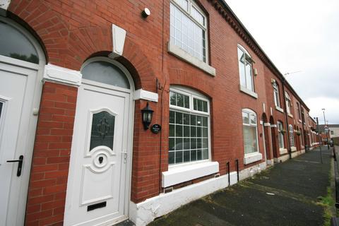 3 bedroom terraced house to rent, Bosworth Street, Manchester M11