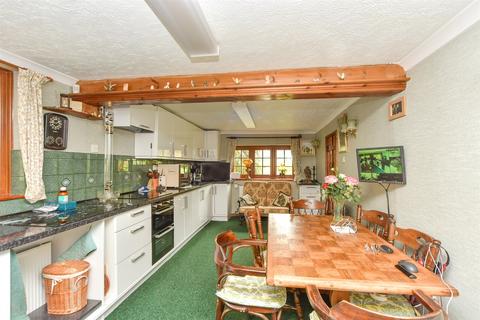 4 bedroom detached house for sale, The Street, Frinsted, Sittingbourne, Kent