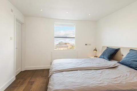 3 bedroom maisonette to rent, Gloucester Avenue, Primrose Hill, NW1