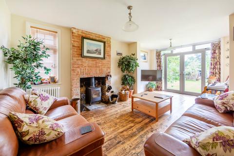 23 Cotmer Road, Lowestoft, NR33 9PN