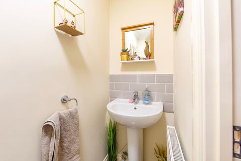 23 Broad Fleet Close, Oulton, Lowestoft, NR32 3RA