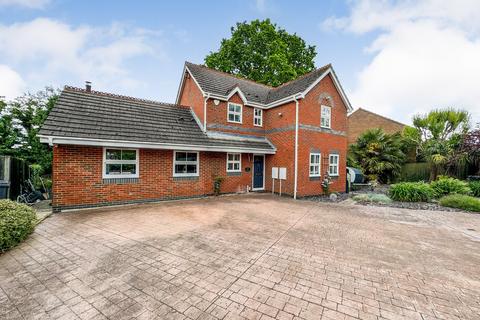 4 bedroom detached house for sale, The Sadlers, Tilehurst, Reading, RG31