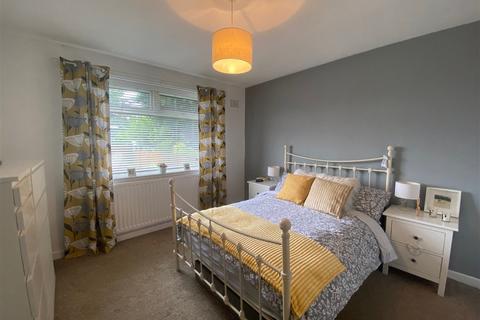 126 Broadway, Chadderton, Oldham, OL9 0AD