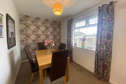 126 Broadway, Chadderton, Oldham, OL9 0AD