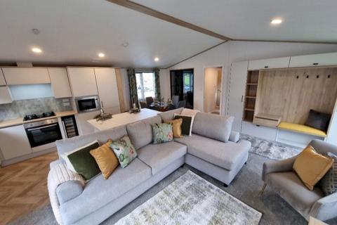 2 bedroom lodge for sale, Lodge 92, Gilfachrheda SA45