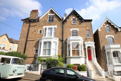 2 bedroom apartment for sale, Rockmount Road, Crystal Palace, London, SE19