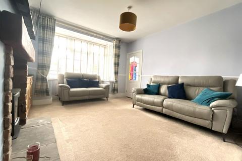 4 bedroom semi-detached house for sale, Lambley Crescent, Hebburn, Tyne and Wear, NE31