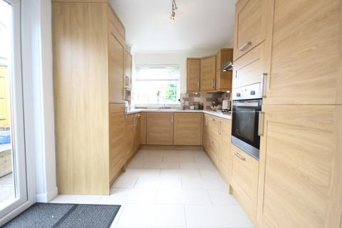 45 Kirkton Crescent, Coatbridge, ML5 4TP
