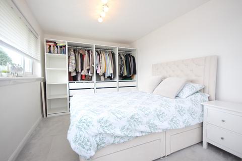 45 Kirkton Crescent, Coatbridge, ML5 4TP