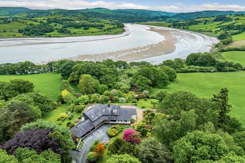 4 bedroom detached house for sale, Baclaw Lane, Conwy, Gwynedd