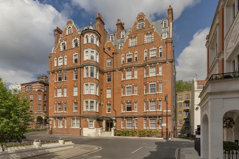 4 bedroom penthouse for sale, South Street, London W1K