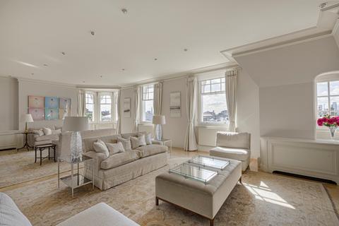 4 bedroom apartment for sale, South Street, London W1K