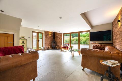 Applegarth Barn Logmore Lane, Dorking, RH4 3JN
