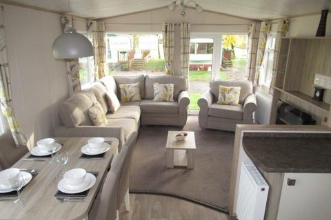 2 bedroom static caravan for sale, Village Green Holiday Park