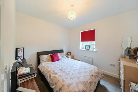 91 Asket Drive, Leeds, LS14 1HX