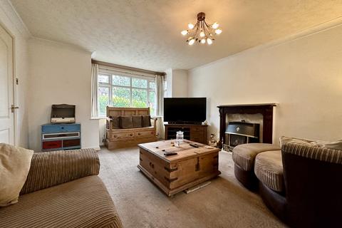 50 Ashdown Close, Southport, PR8 6TL