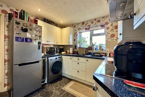 50 Ashdown Close, Southport, PR8 6TL