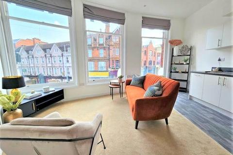 2 bedroom apartment to rent, High Street, Reading, Berkshire, RG1