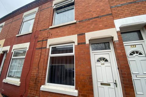 2 bedroom terraced house to rent, Leicester LE2