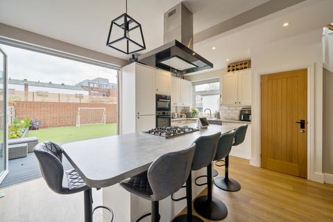 67 Empress Drive, Chislehurst, BR7 5BQ