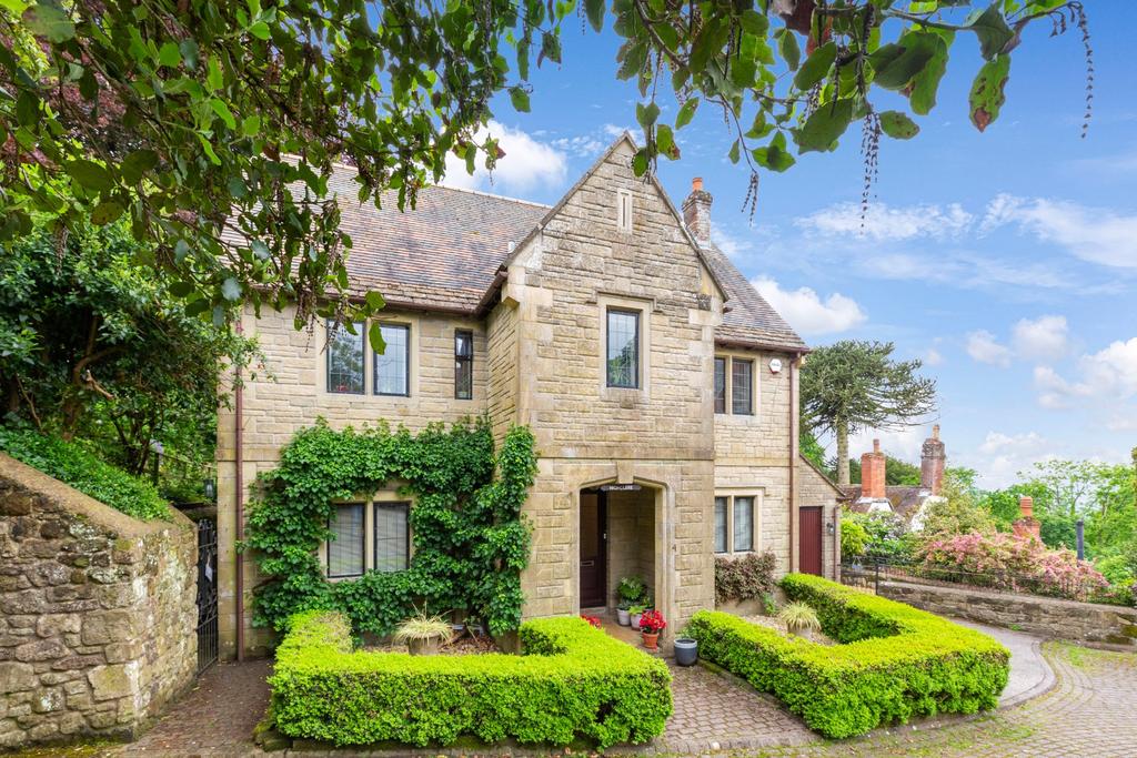 Shaftesbury, Dorset 3 bed detached house for sale £650,000