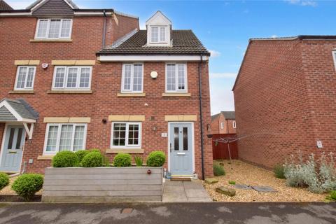 3 bedroom townhouse for sale, Steel Green, Leeds