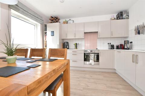 2 bedroom apartment for sale, London Road, Wallington, Surrey