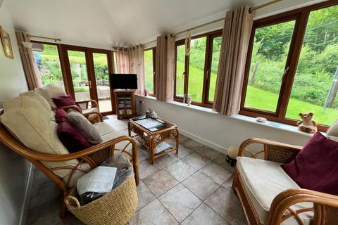 4 bedroom bungalow for sale, Llandeilo SA19